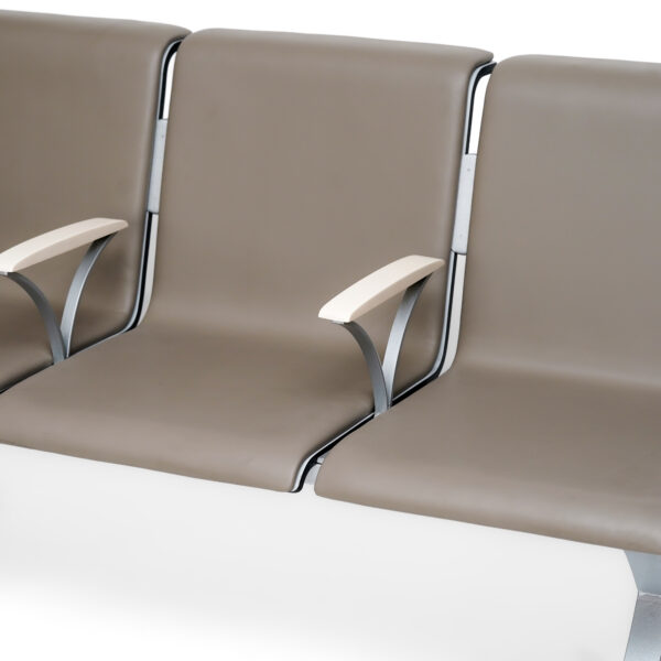 ⁦seater waiting bench with Armrest⁩ - الصورة ⁦2⁩